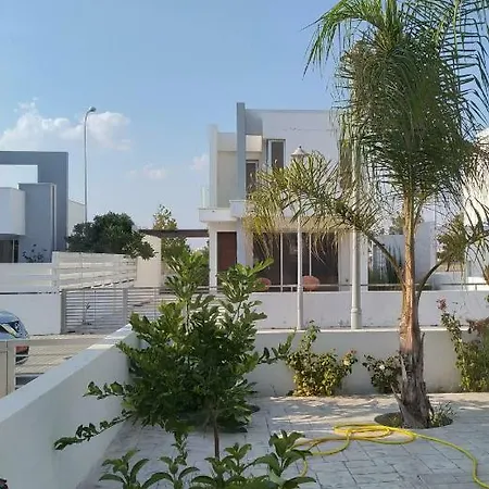 Villa Dreamy Villas With Swimming Pool In Pervolia