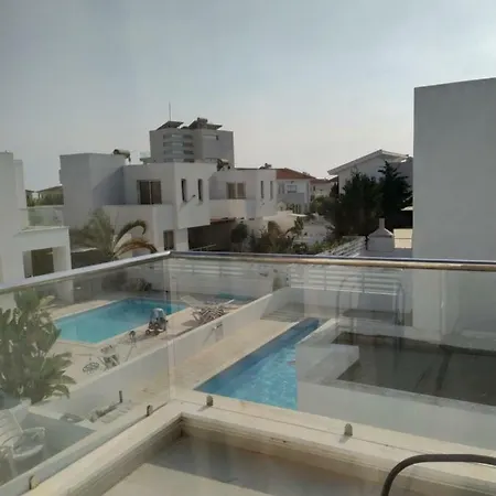 Villa Dreamy Villas With Swimming Pool In Pervolia *